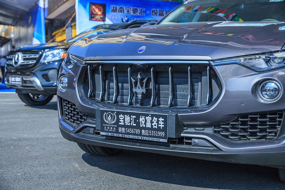 【車展第一天】遇到那個TA，放棄蘋果8......